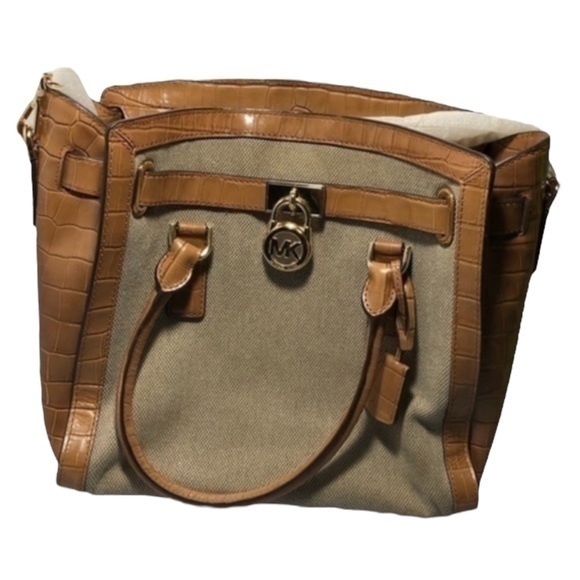 Michael Kors Hamilton Leather and Gold Hardware - Picture 1 of 5